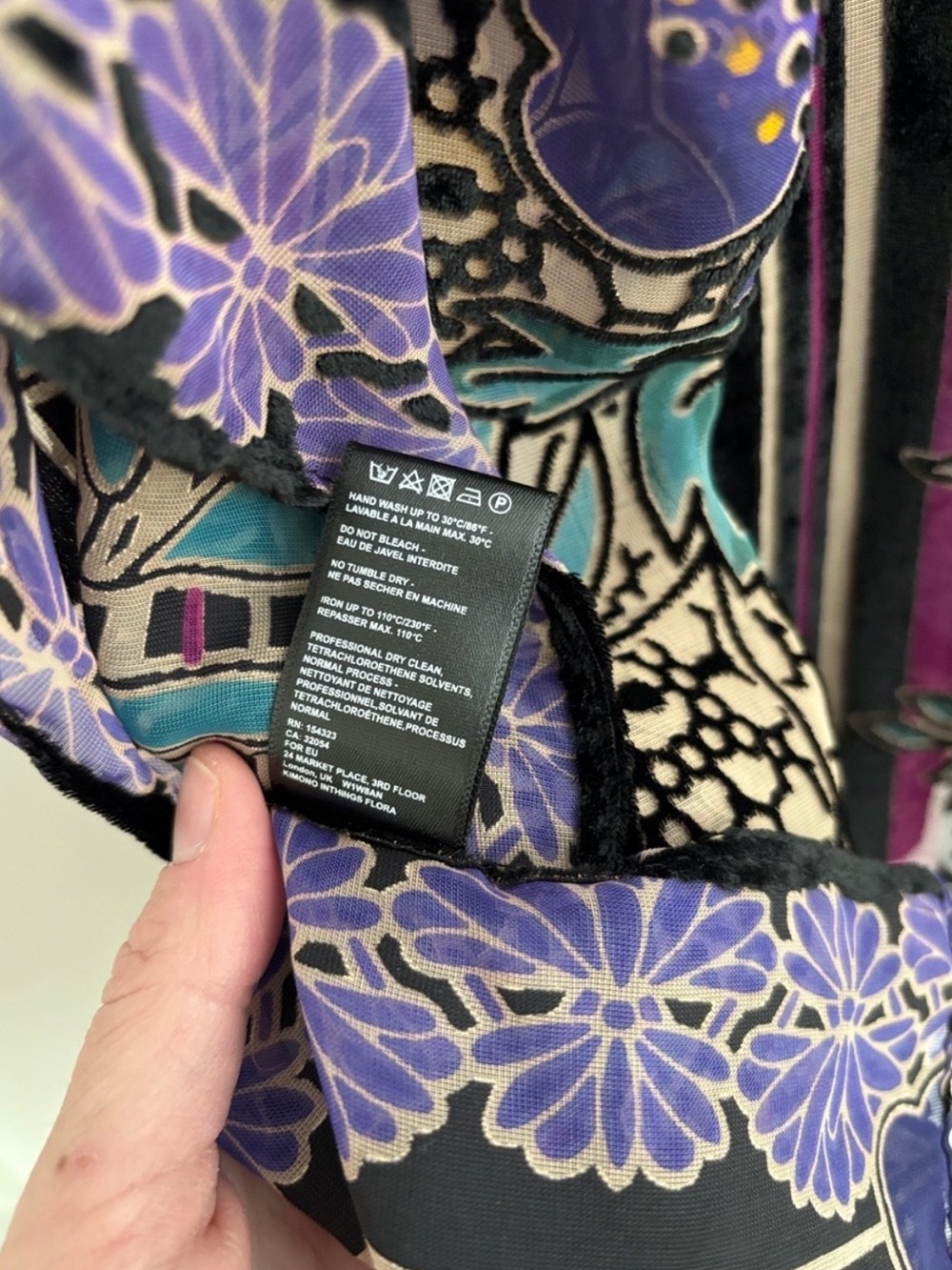 Anthropologie Shira Burnout Velvet Kimono - Picture 10 of 10